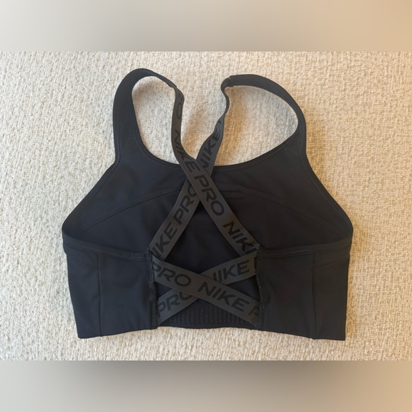 Nike Pro Black Sports Bra - Picture 4 of 5